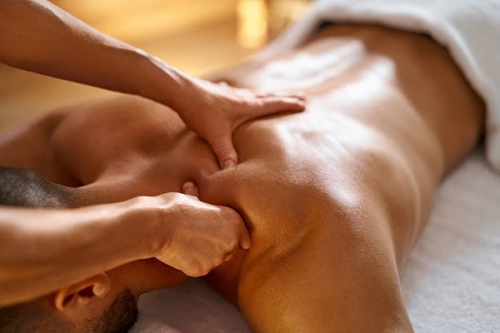 Skuldermassage - Effektiv afslappende massage​