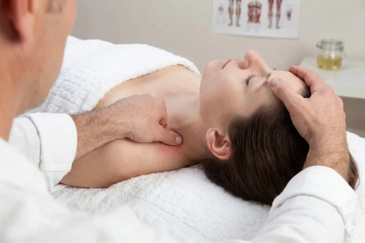 Oplev triggerpunkt massage hos Zency Massage i dag