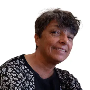 Clara R.