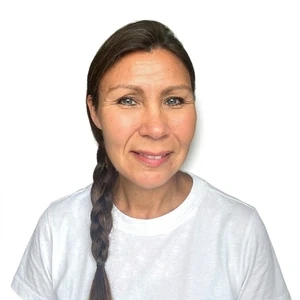 Stella H.